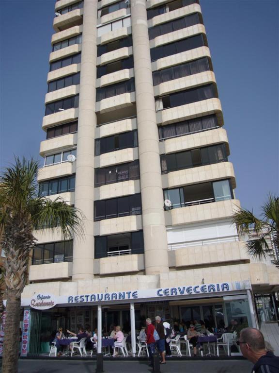 Torre Levante - Fincas Arena Бенидорм Екстериор снимка