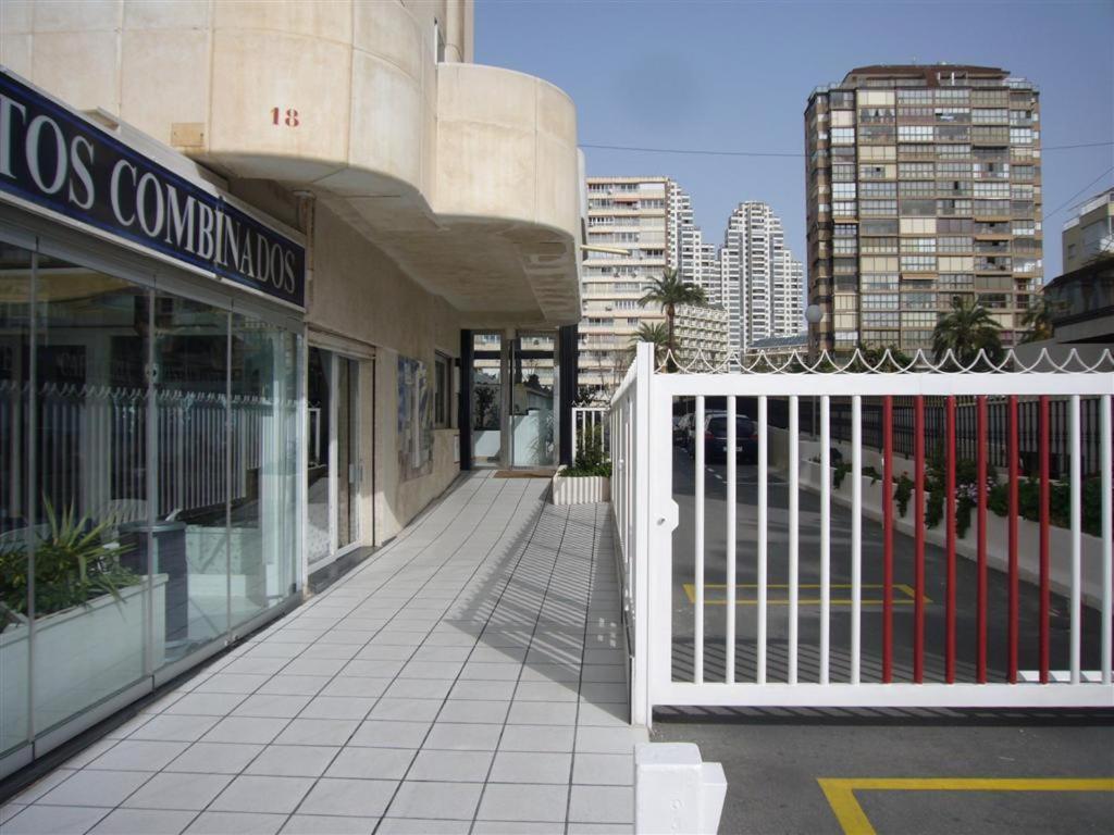 Torre Levante - Fincas Arena Бенидорм Екстериор снимка